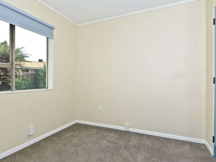 14 Joanna Place Deanwell_25