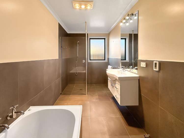 108 Brown Street 10551_12