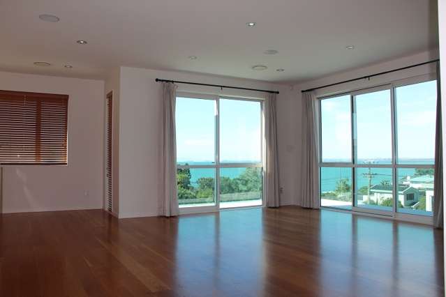 138B Beach Road Castor Bay_2