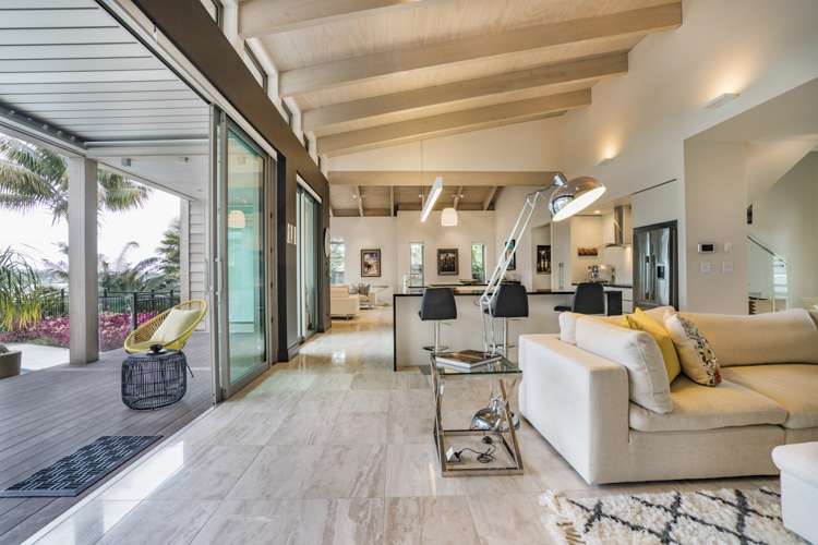 22 Sanctuary Point Sunnyhills_21