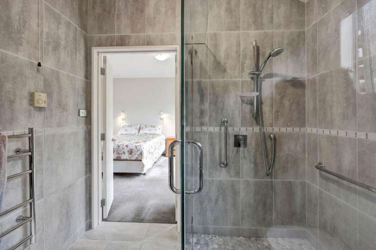 71 Argyle Street Hawera_21