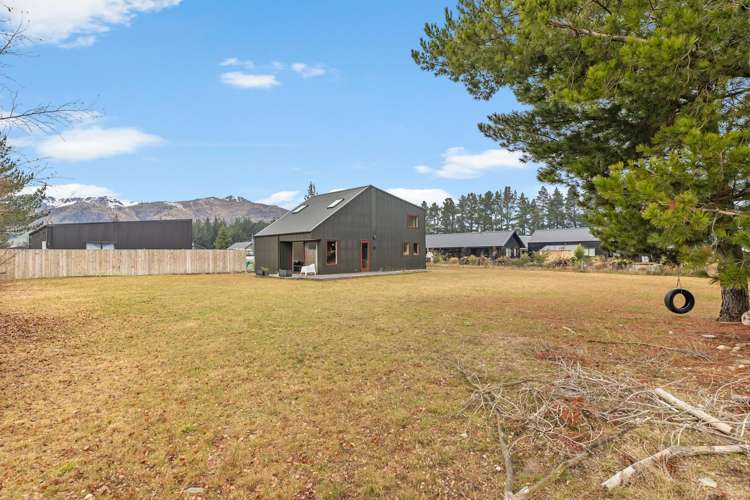 7 Moonraker Place Lake Hawea_21