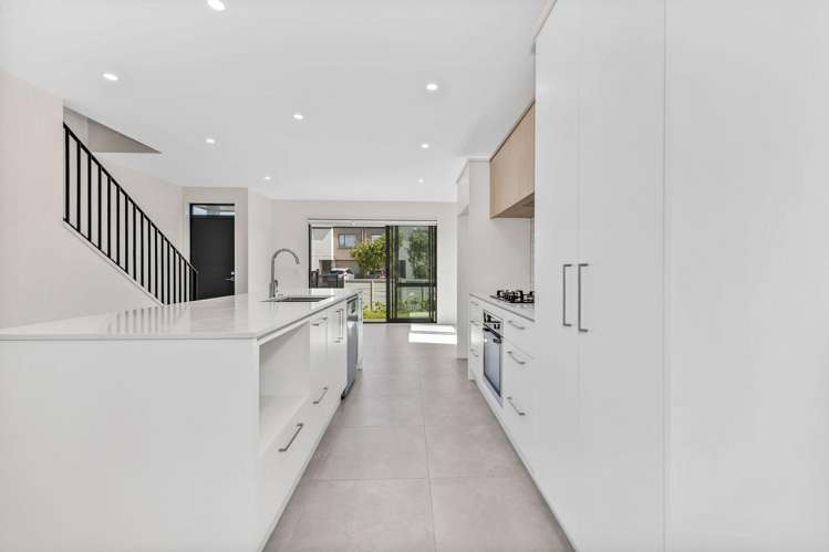 17 Whimbrel Road Flat Bush_5