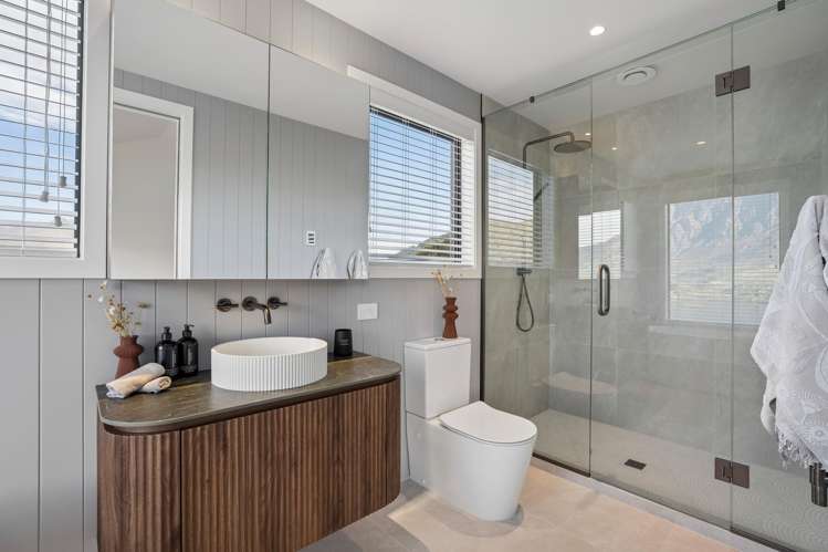 24A Angelo Drive Queenstown_15