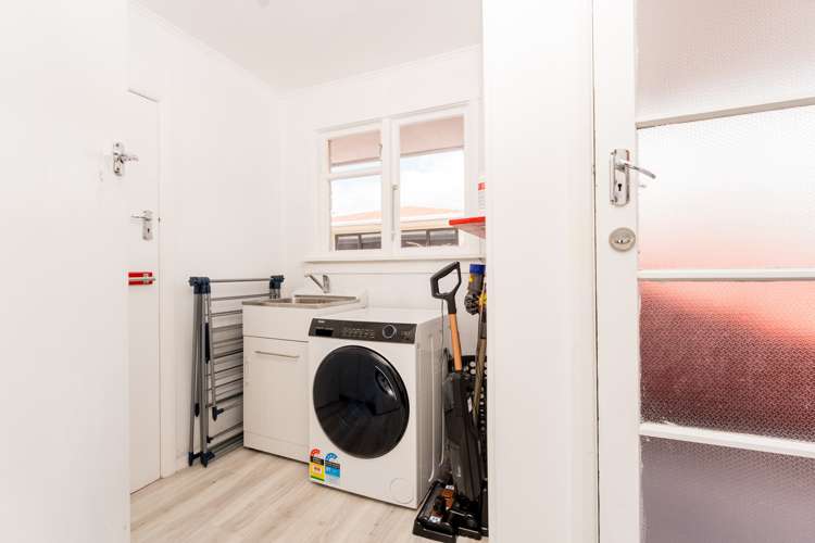 1 Shaw Street Mosgiel_14