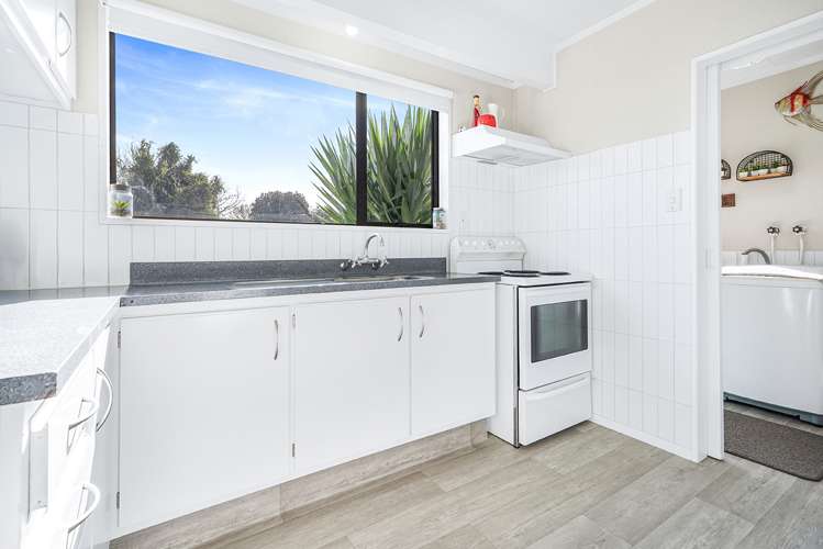 24 Enfield Street Nawton_13