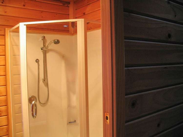 277 Gully Road Tuatapere_12