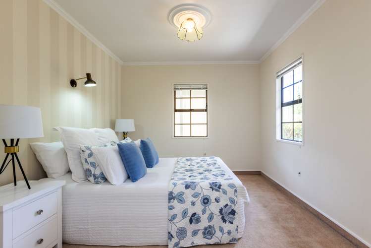 2/22 Middle Road Havelock North_8