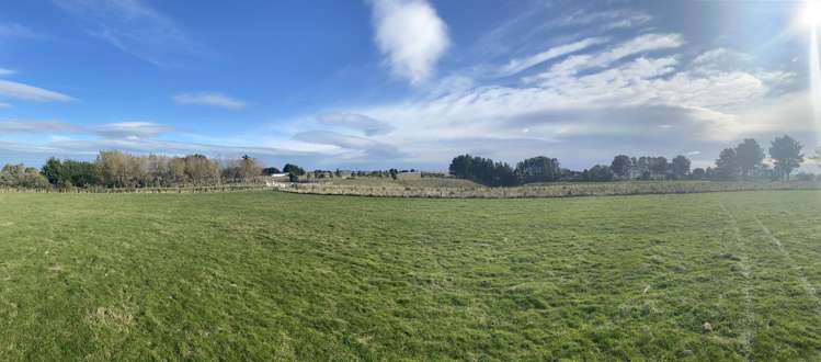 188 Reynolds Road Ratana_4