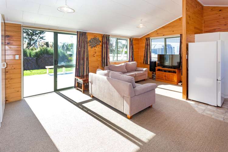 28 Marlin Place Whiritoa_2