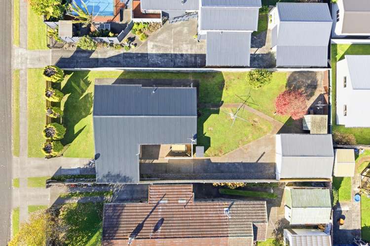 83 Devon Road Springvale_23