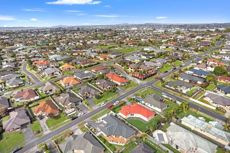 9 Fleetwood Drive Henderson_27