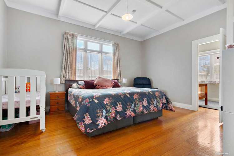 1/3 Taipari Road Te Atatu Peninsula_10