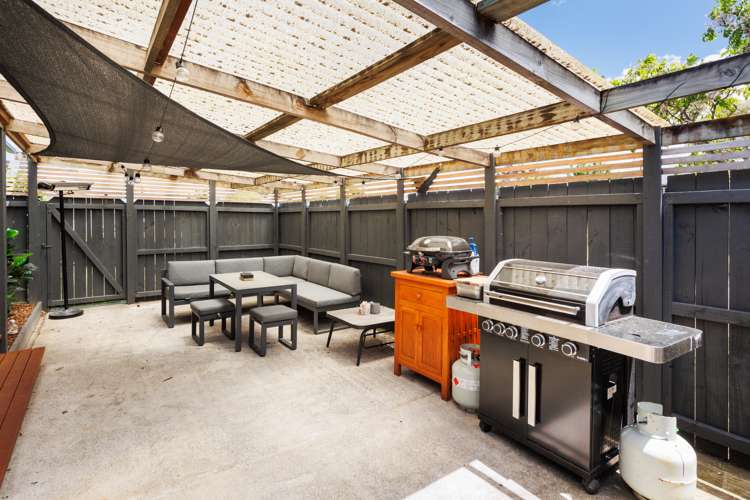 43 Port Street West Feilding_19