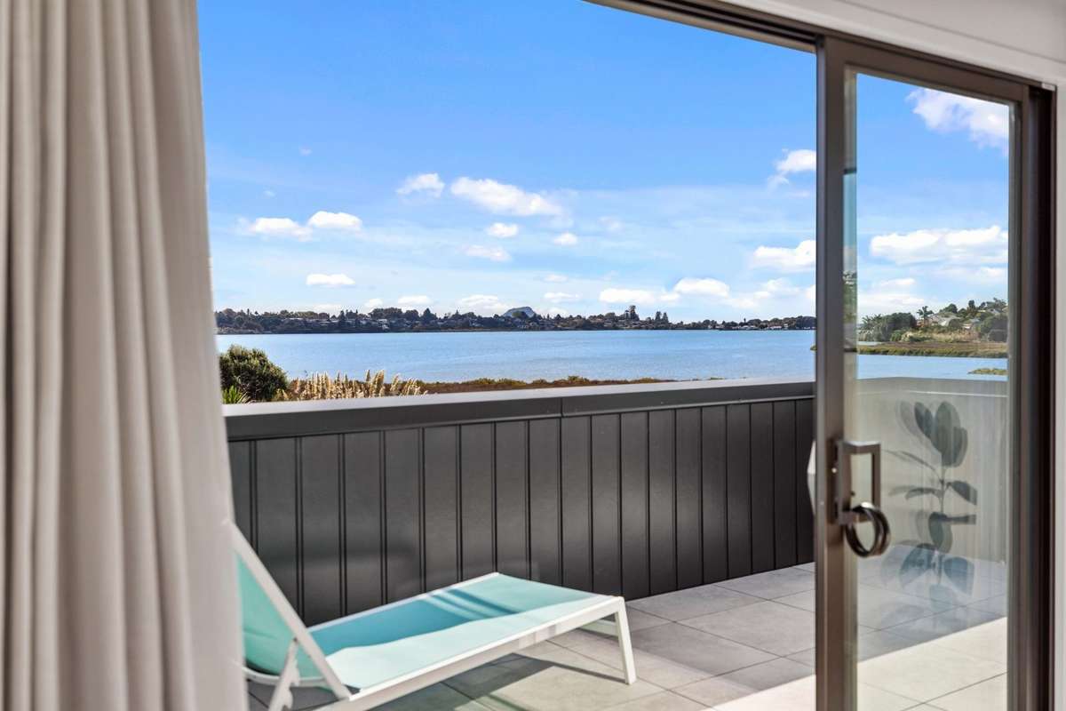 37 Tangaroa Place_5