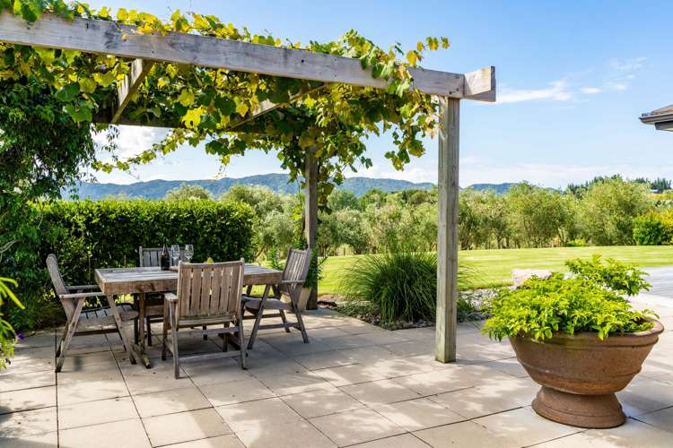 2246 Cove Road Mangawhai_13