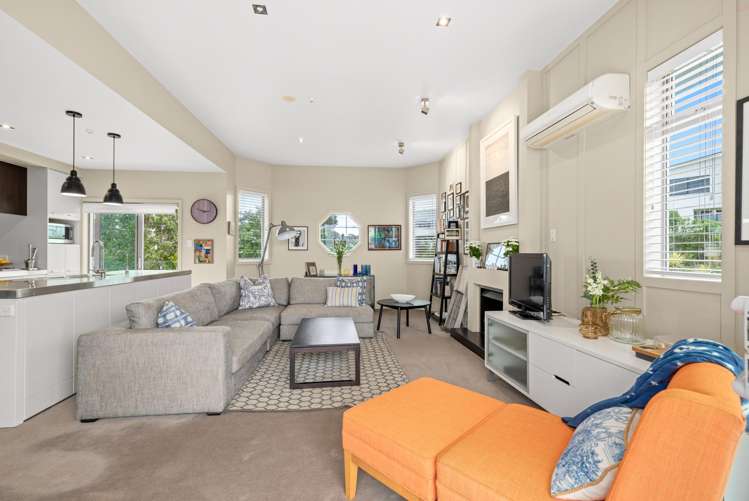 9 Little Compton Mews Snells Beach_9