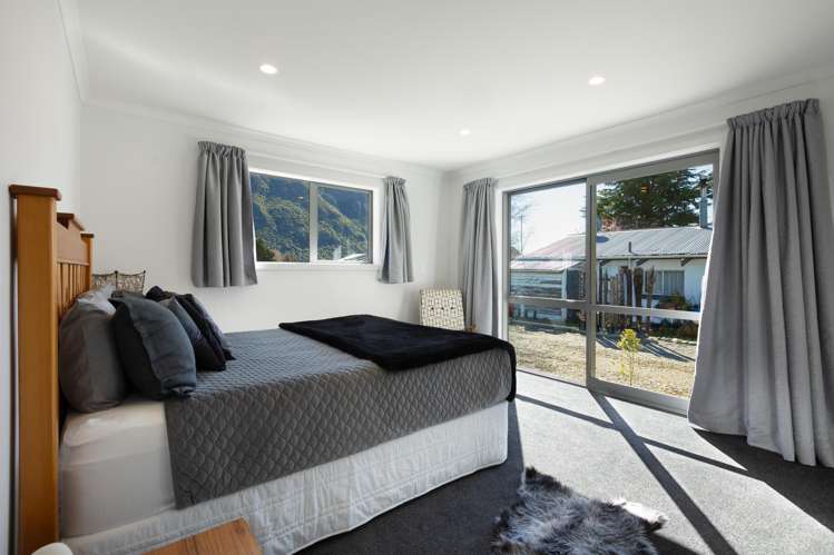 43 Oxford Street Kingston_5