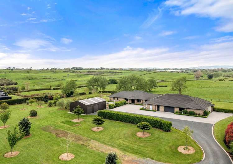 64 Hawthorne Lane Kingseat_17