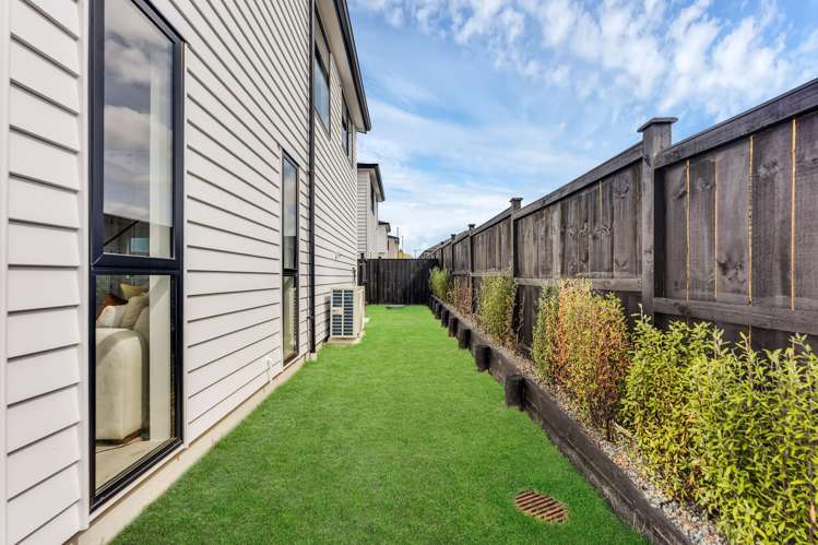 9 Spars Road Milldale_19