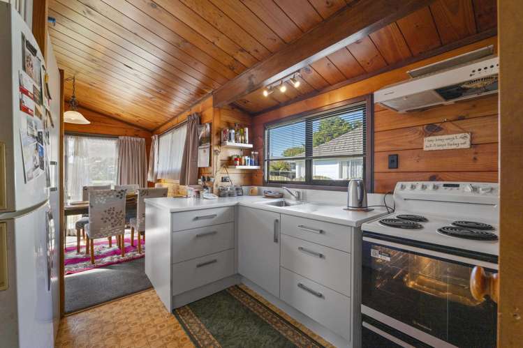 92 High Street Eltham_5