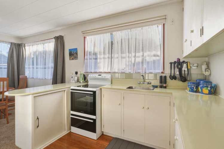 11 Bell Crescent Concord_14