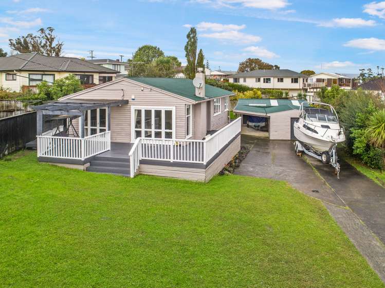 21 Alma Street Te Atatu South_24