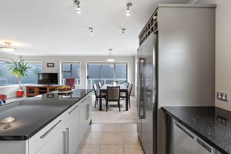 52 Mandalay Terrace Khandallah_4