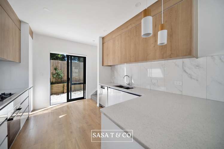 64 Landscape Road Papatoetoe_4