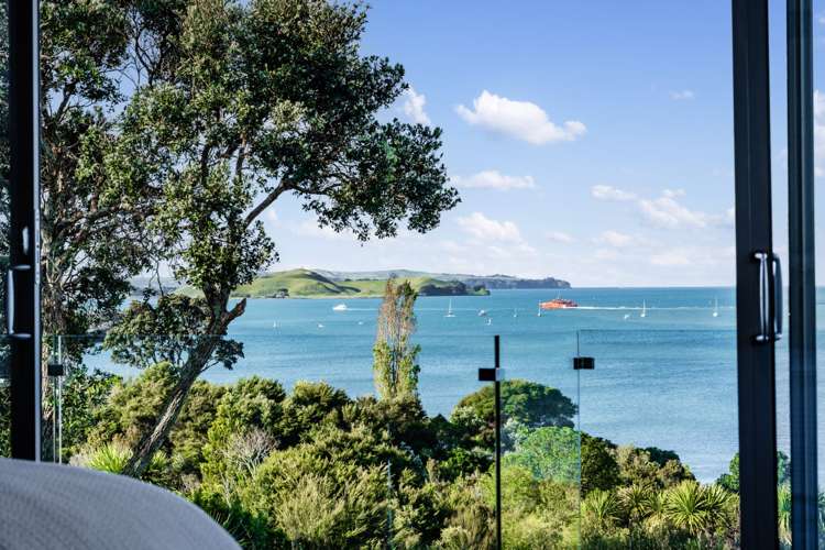 17 Calder Place Wai O Taiki Bay_18