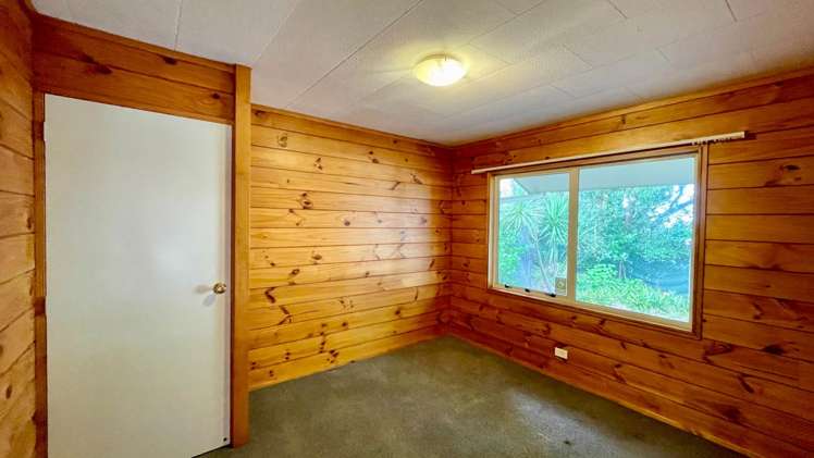 26 Cliff Road Torbay_14