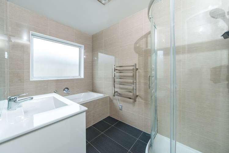 15 Yatterina Avenue Takanini_12