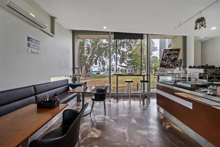 Unit 10, 18 Taurus Place Bromley_5