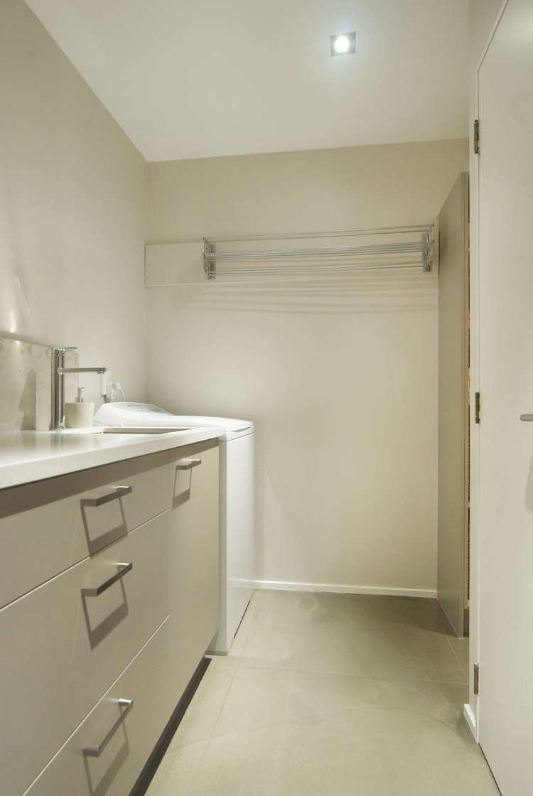 2/19 Waiatarua Road Remuera_17