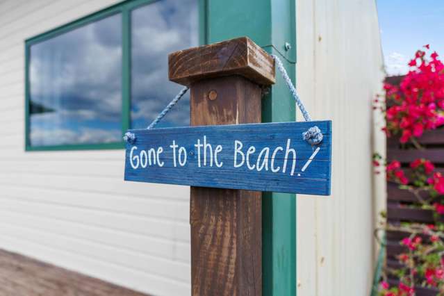 129 Rogers Road Pukehina_4