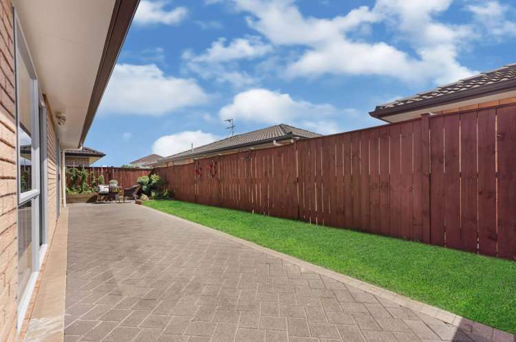 33 Malahide Drive Flat Bush_11