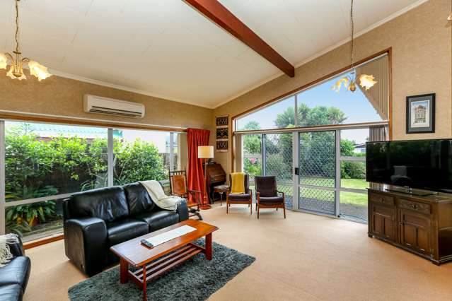 7 Park Lane Waitara_3