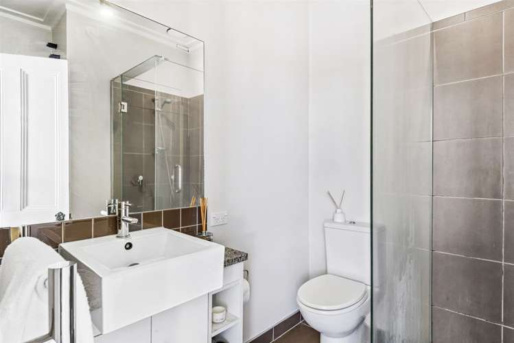 96 Calliope Road Stanley Point_7