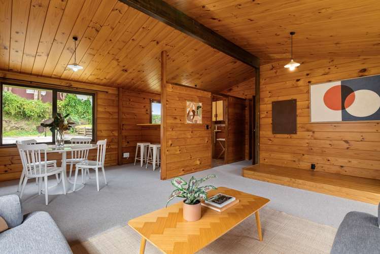 19 John Witton  Drive Crofton Downs_5