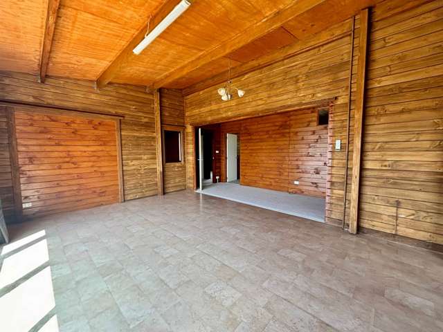 627 East Coast Road Browns Bay_4