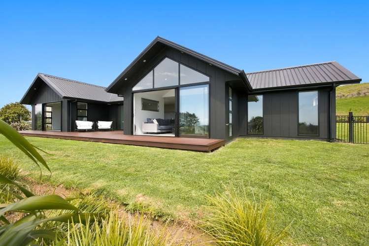 80 Clearview Road Lepperton_19