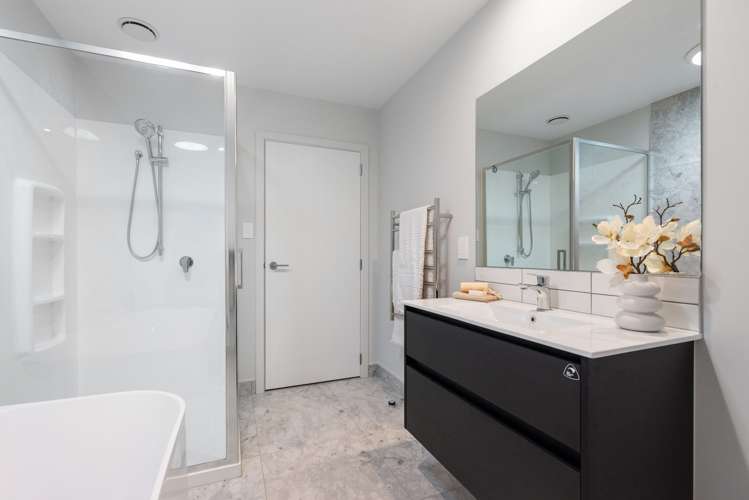 Riapeti Rise Puna Rua_10