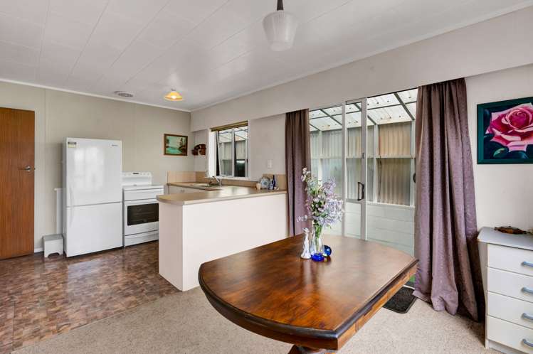 2/6 Webster Street Westown_5