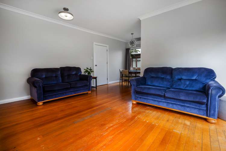 1 Bay Drive Titahi Bay_5