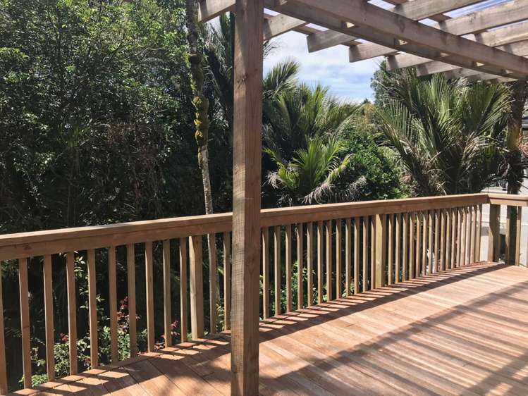 281 Huia Road Titirangi_11