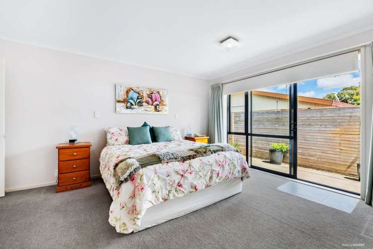 15 Lillian Place Orewa_10