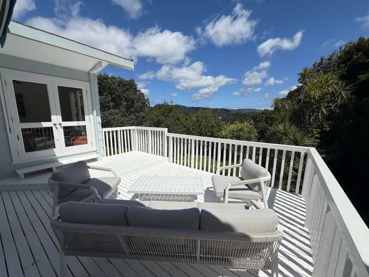 8 Highland Avenue Titirangi_2