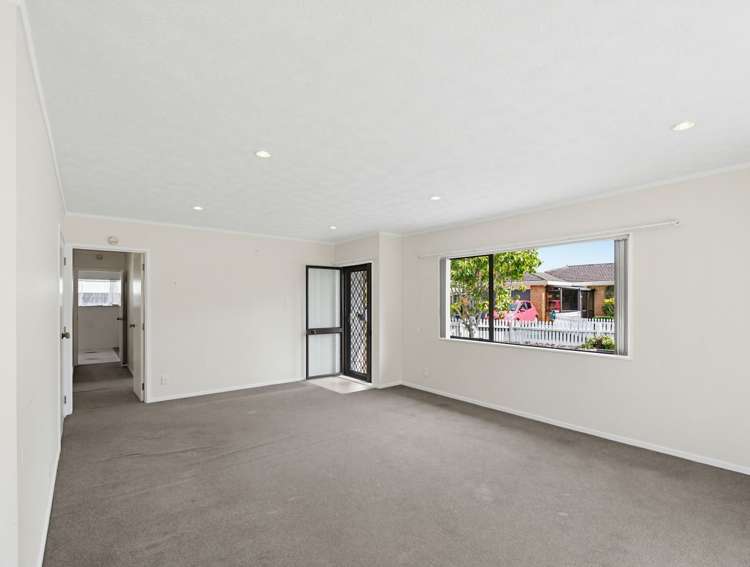 6/39 Swanson Road Henderson_5