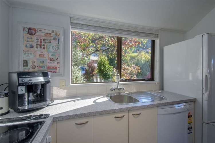 165a Fernhill Road Fernhill/Sunshine Bay_8