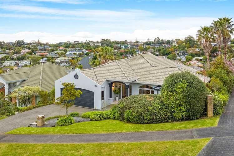 27 Caversham Drive Torbay_10